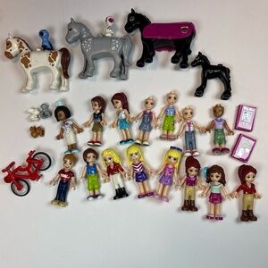 LEGO Friends 💖 Huge Lot of 15 Minifigures + 9 Animals Horses Parrots Rabbits